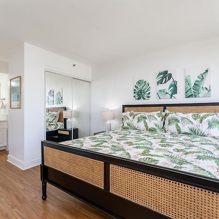 Waikiki Banyan W-Ocean Views With Free Parking! Apartment Honolulu Exterior foto