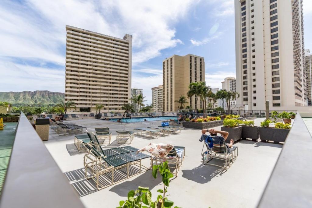 Waikiki Banyan W-Ocean Views With Free Parking! Apartment Honolulu Exterior foto