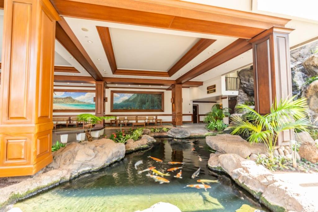 Waikiki Banyan W-Ocean Views With Free Parking! Apartment Honolulu Exterior foto
