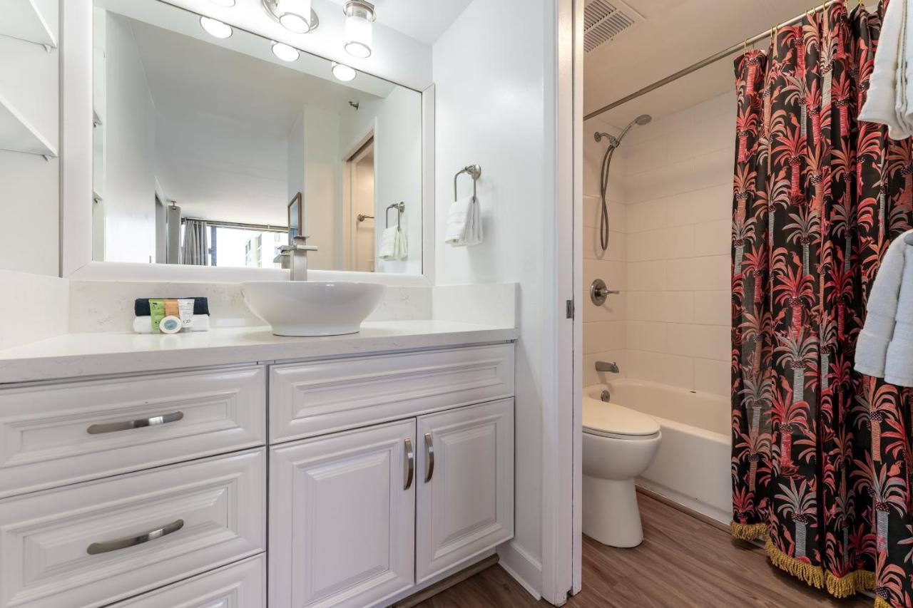 Waikiki Banyan W-Ocean Views With Free Parking! Apartment Honolulu Exterior foto